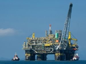 Azərbaycan  neft hasilatını azaltmağa başlayır