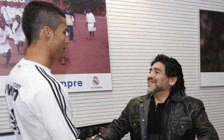 Maradona Ronaldunun mükafatı almasına münasibət bildirdi