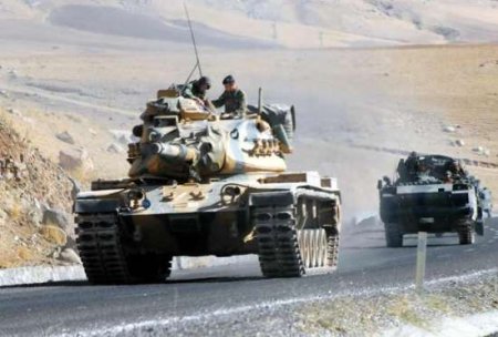 Türkiyə İŞİD-dən azad etdiyi ərazilərə yeni hərbi texnika yeritdi