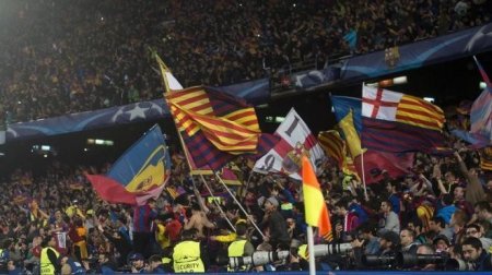UEFA "Barselona"nı cərimələdi