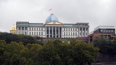 Gürcüstan prezidentinin qaynı həbs olundu