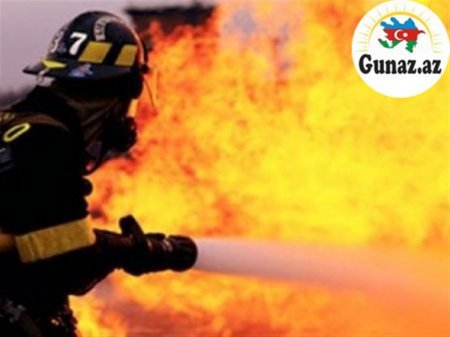Sabunçu rayonunda  5 otaqlı ev yandı