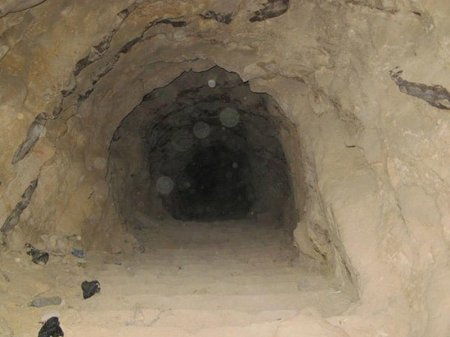 Türkiyədən Suriyaya uzanan tunel tapıldı