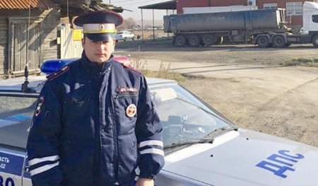 Azərbaycanlı polis Rusiyada bir ailəni ölümdən xilas etdi