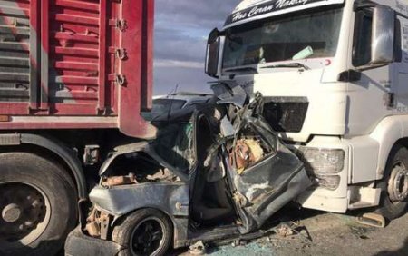 Türkiyədə qum fırtınası, 20 avtomobil toqquşdu - 2 ölü, 22 yaralı
