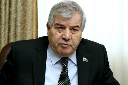 Sabir Rüstəmxanlı: “Bu tərkib Dövlət Dil Komissiyasının statusunu yüksəldir”
