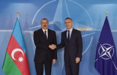 İlham Əliyev Brüsseldə NATO-nun baş katibi ilə görüşdü