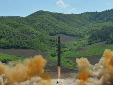 Şimali Koreyanın raket sınağı davam edir