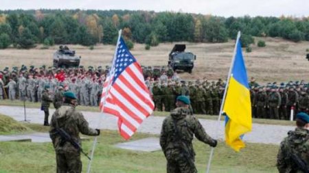 Ukrayna ABŞ-dan öldürücü silahlar almaq istəyir