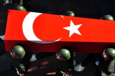 Türkiyədə terrorçularla atışma: 3 şəhid, 5 yaralı