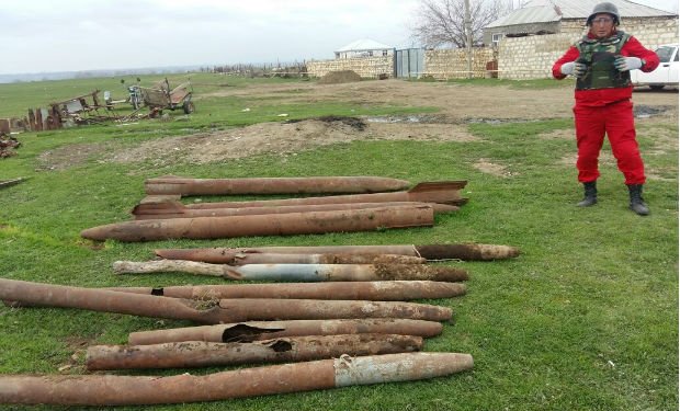 Ağstafada 12 ədəd raket tapıldı