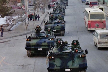 Bağdad Sincardakı PKK silahlılarını təmizləyir