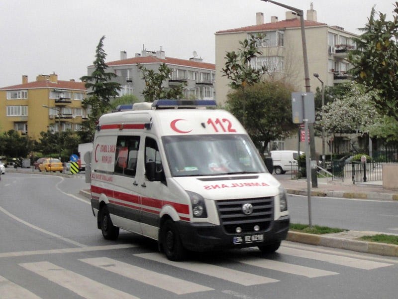 Türkiyədə hərbçiləri daşıyan avtobus aşıb: 17 yaralı