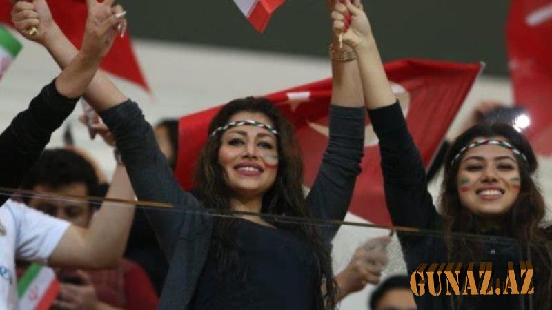 İranın qadın azarkeşləri hər kəsi mat qoydu- Qısa şort, cırıq şalvar və... - FOTOLAR
