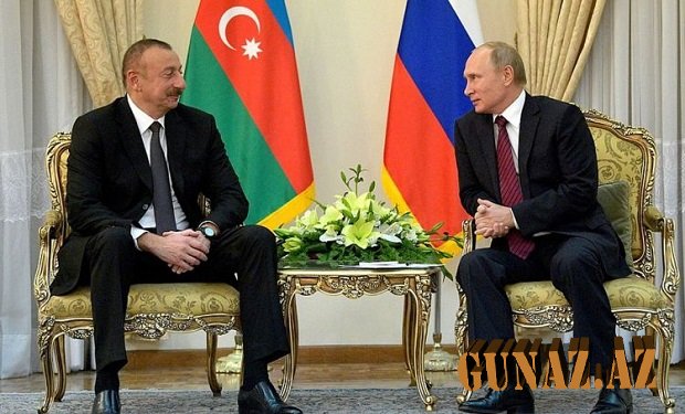İlham Əliyev və Vladimir Putin görüşdü