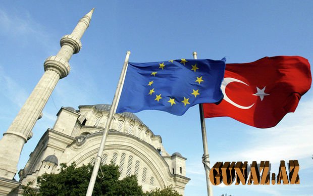 Avropa İttifaqı Ankaraya üç milyard avro ayıracaq