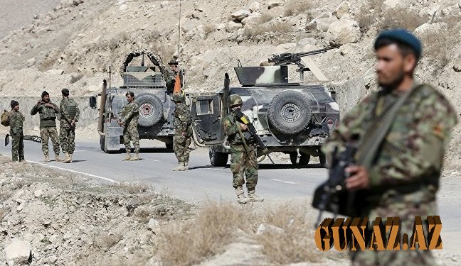 Taliban Əfqanıstanda hərbi bazanı ələ keçirdi