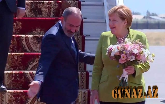 Angela Merkel ilk dəfə Ermənistanda - Foto