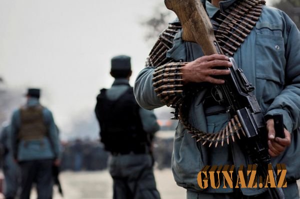 Taliban 8 polisi öldürdü