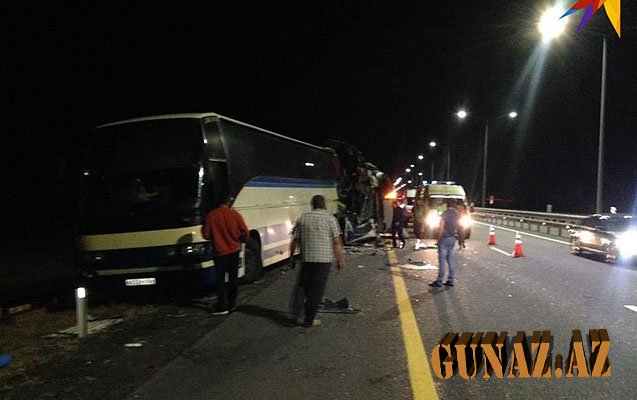 Rusiyada 2 sərnişin avtobusu toqquşdu - 5 ölü, 18 yaralı