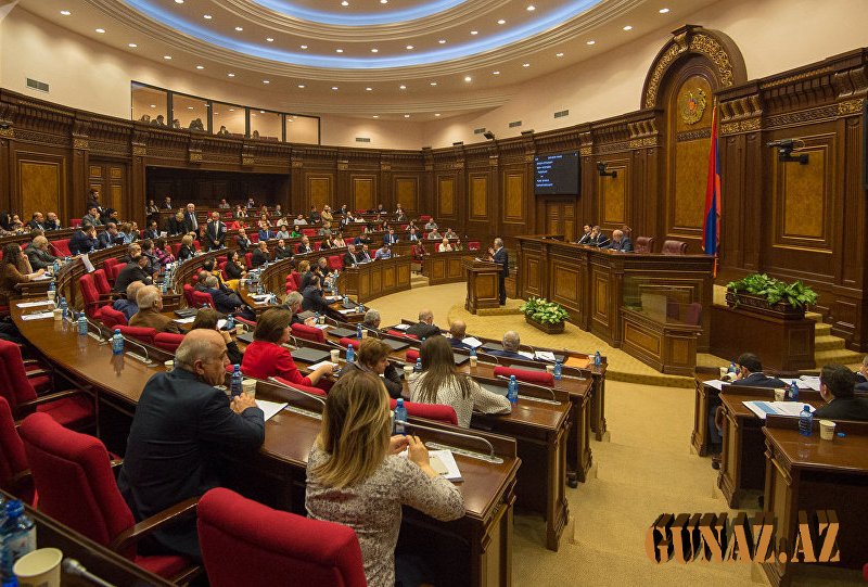 Ermənistanda parlament seçkiləri baş tutmaya bilər