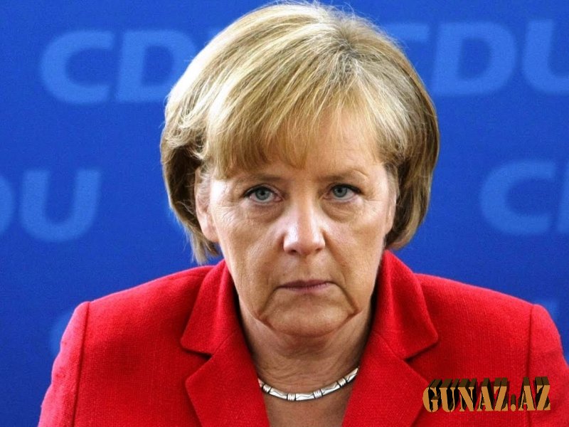Merkel postundan imtina etdi?