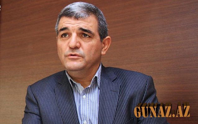Fazil Mustafa: “İnsanlar metroda havalanma problemindən əziyyət çəkirlər”