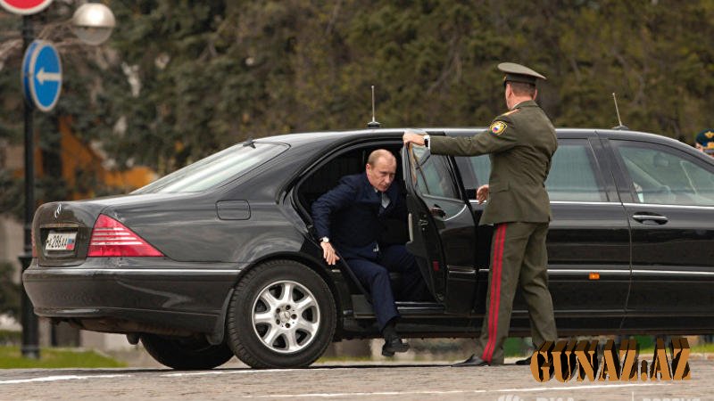 Dünya liderləri Putinin zirehli avtomobilinə GÖZ DİKDİ - FOTOLAR