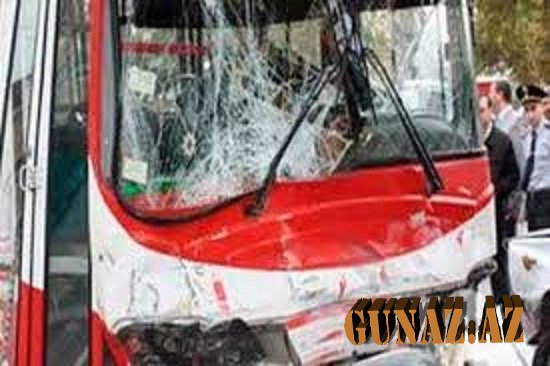 Bakı-Sumqayıt yolunda avtobus qəzası - 9 yaralı