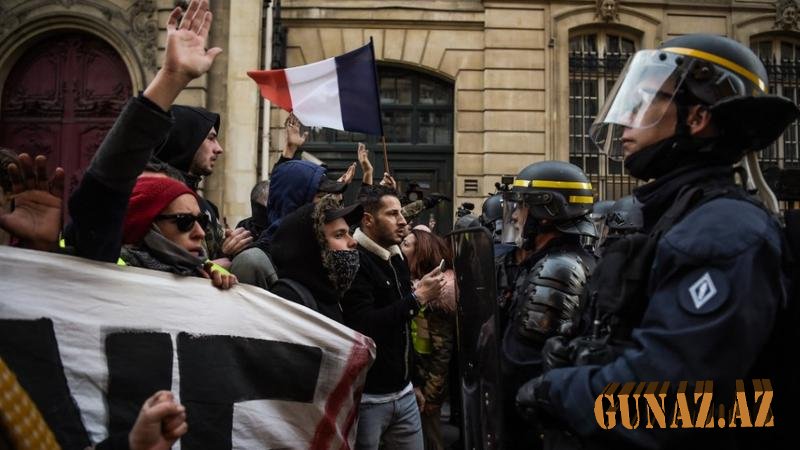Fransada “Sarı jilet”lərdən sonra polis də AYAĞA QALXDI
