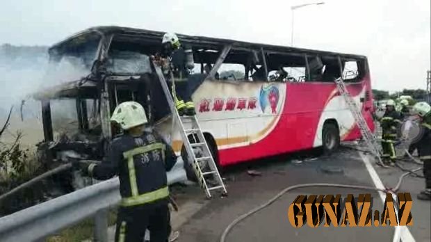 Çində turistləri daşıyan avtobus yandı - Yaralılar var