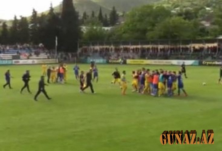 Gürcüstan futbolunda kütləvi dava