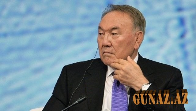Putinin təklifi ilə Nazarbayevə fəxri status verildi