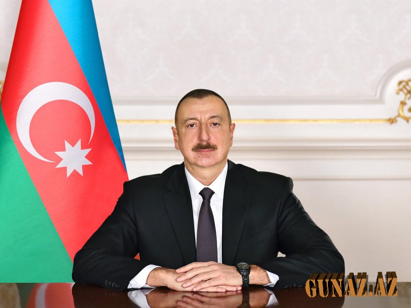 Azərbaycan Prezidenti Fransanın dövlət başçısını təbrik edib