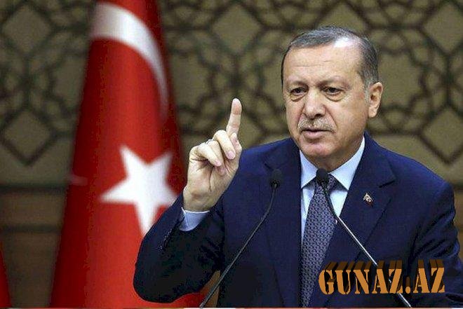 Türkiyə prezidenti Demet Akalın və Hande Yenəri qəbuluna çağırdı
