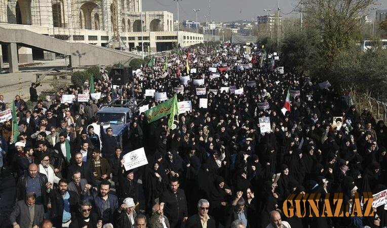 Cavad Zərifə ŞOK: İran çalxalanır