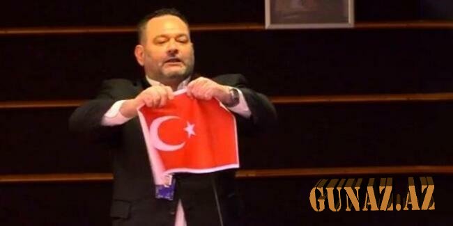 Türkiyə bayrağını cıran deputat belə cəzalandırıldı