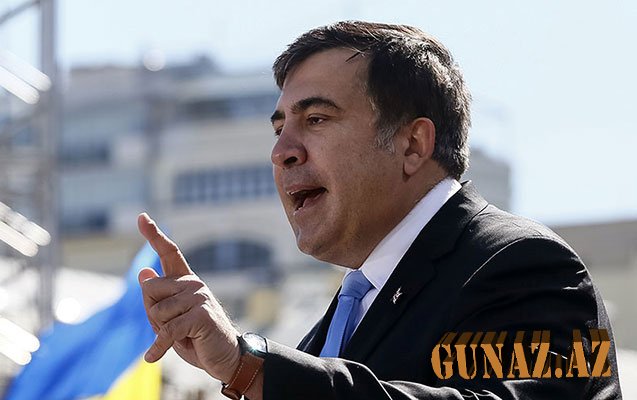 Saakaşvili Afinada döyüldü