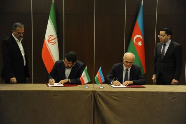 Azərbaycanla İran arasında bir sıra sənədlər imzalanıb