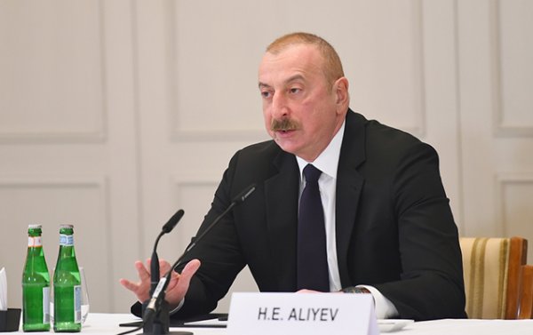 Əliyev güclü liderdir, sözünün ağasıdır - Solonnikov