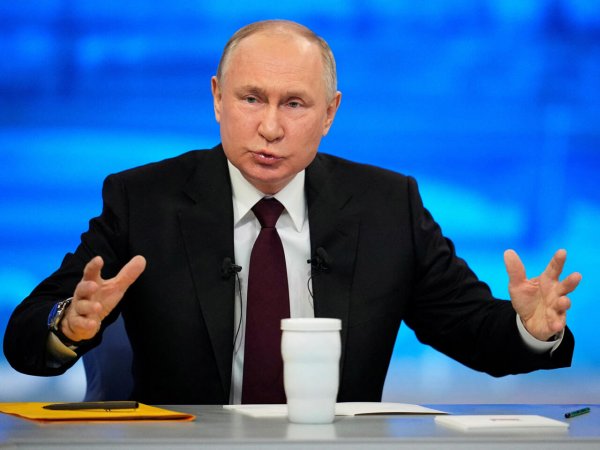 Putin seçki üçün 317 milyon pul xərcləyib