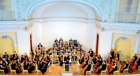 Niyazi adına simfonik orkestrinin 85 illiyinə həsr olunmuş konsert proqramı