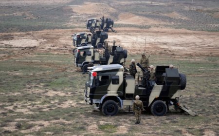 Azərbaycan ordusunun döyüşə hazırlıq səviyyəsi yoxlanılır - FOTO