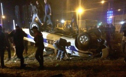Gürcüstanda Polis rezin güllələrlə asayişi bərpa etdi - VİDEO
