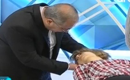 Azərbaycanda verilişdə şok hadisə-Qadının ürəyi tutdu-VIDEO