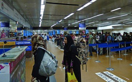 Kamikazde aeroportda özünü partlatdı