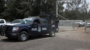 Meksikada avtomobil bazarda izdihamı vurub: yaralılar var