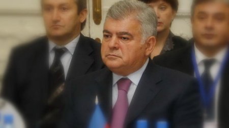 Ziya Məmmədovun bütün əmlakı satışa çıxarılır