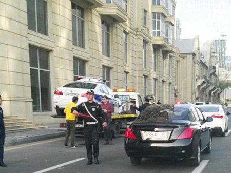 Bakıda yol polisi qəzaya düşdü - FOTO