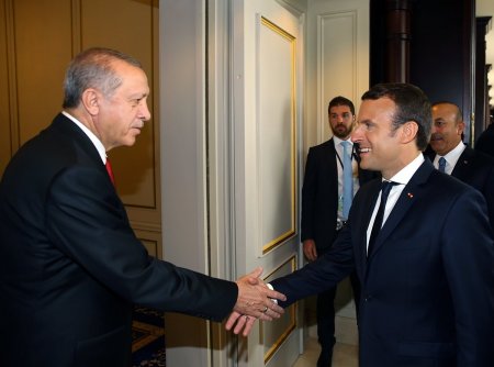 Rəcəb Tayyib Ərdoğan Fransanın yeni prezidenti ilə görüşüb-FOTO